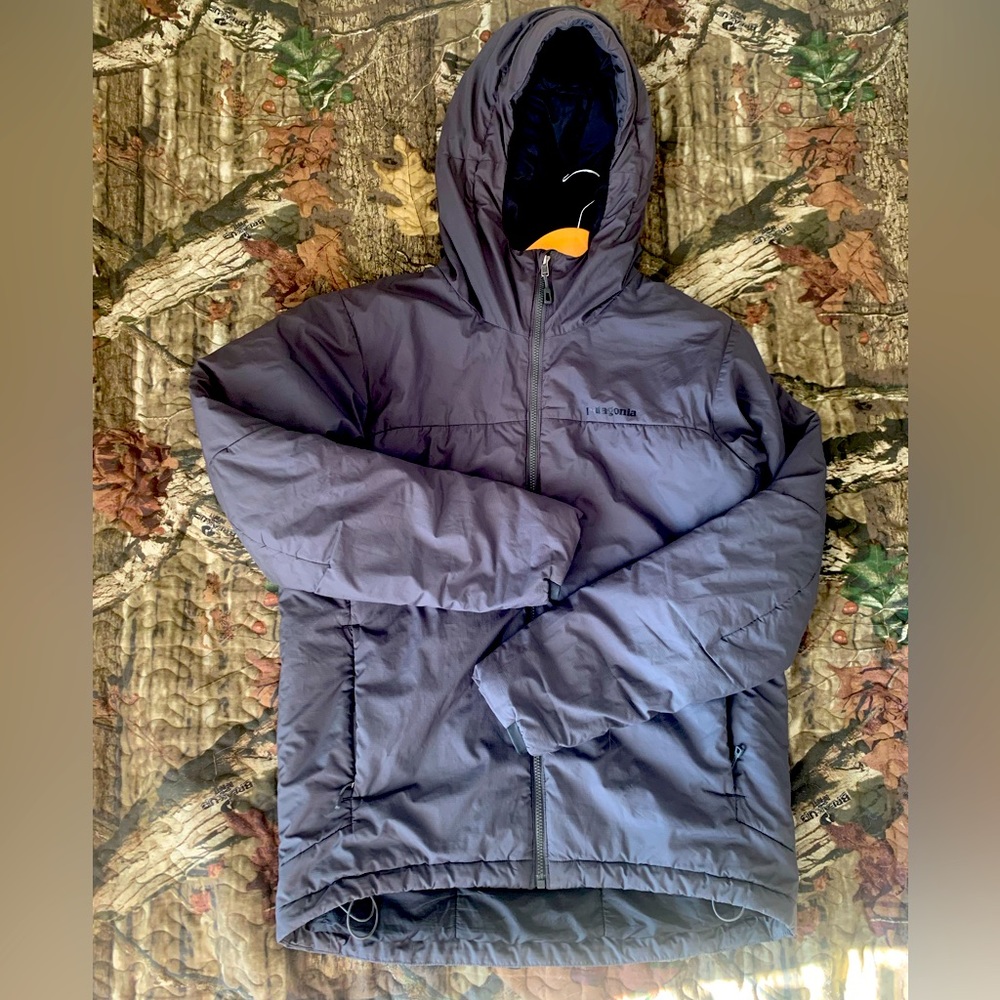 Patagonia Mens Small Grey puff jacket